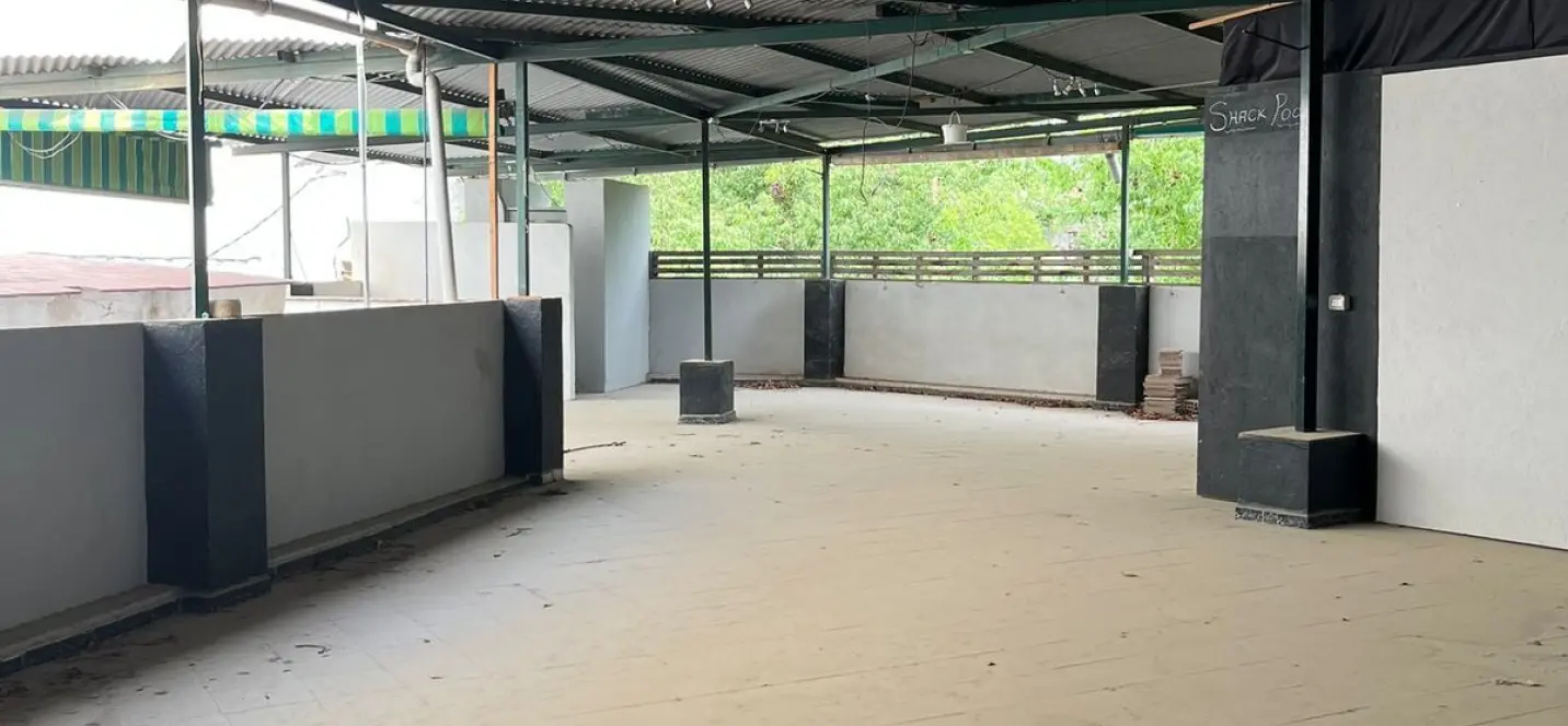 Sale of commercial premises in Coín 4