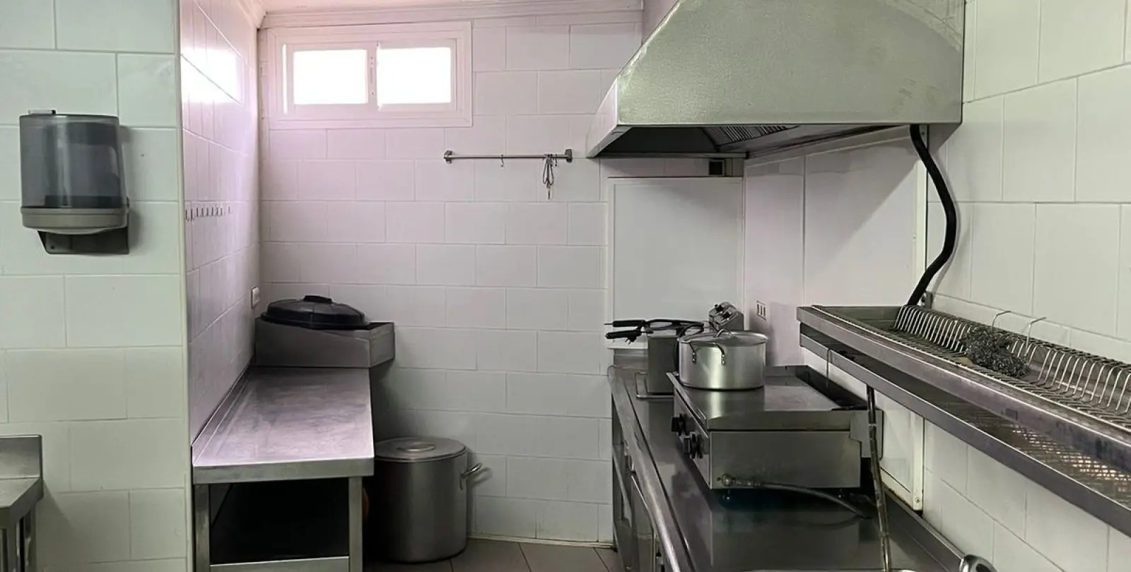 Продажа коммерческого помещения в Coín 10