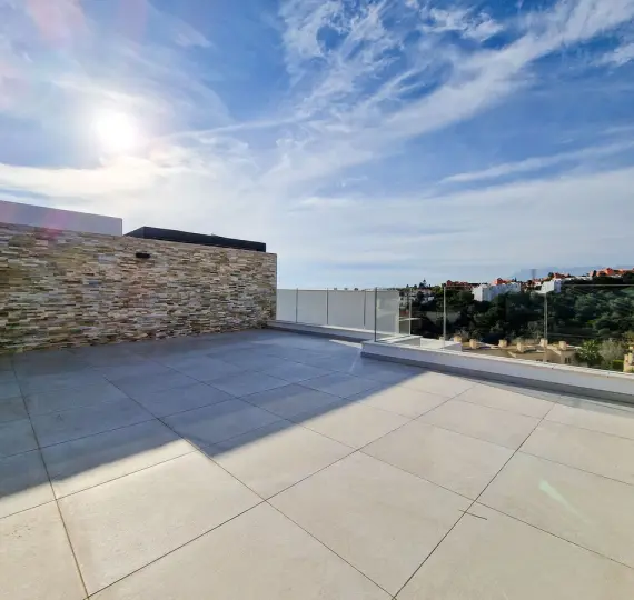 Venta de ático dúplex en Cabopino