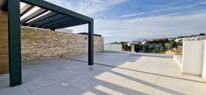 Venta de ático dúplex en Cabopino 4