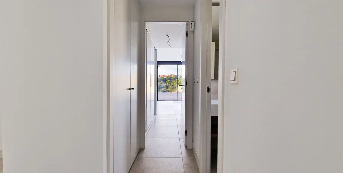 Sale of penthouse duplex in Cabopino 13