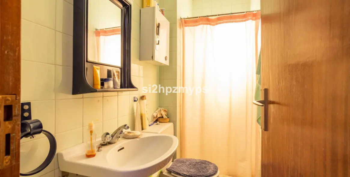 Sale of detached villa in Nerja 17