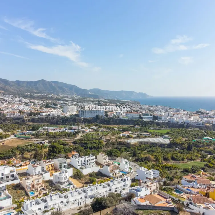 Venta de villa independiente en Nerja