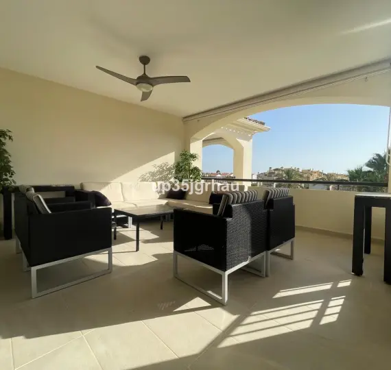 Продажа пентхауса в Selwo