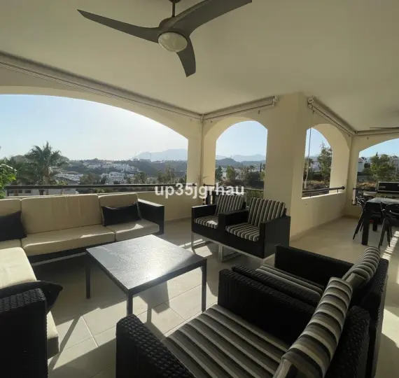 Продажа пентхауса в Selwo