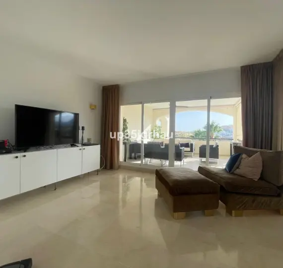 Продажа пентхауса в Selwo