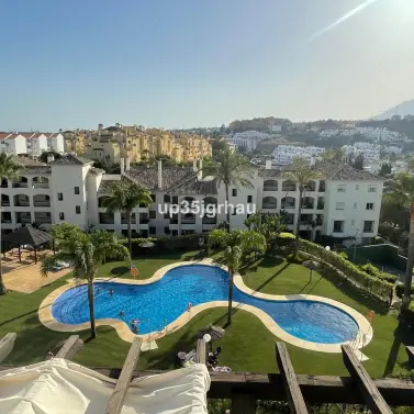 Sale of penthouse in Selwo