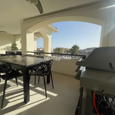 Sale of penthouse in Selwo