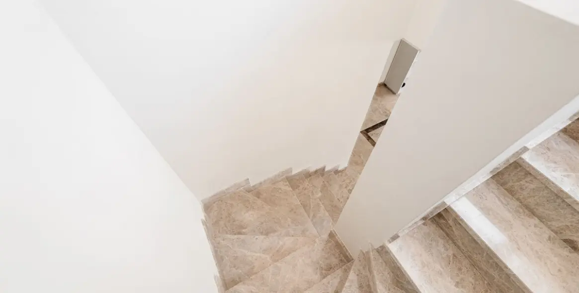 Sale of penthouse duplex in Nueva Andalucía 16