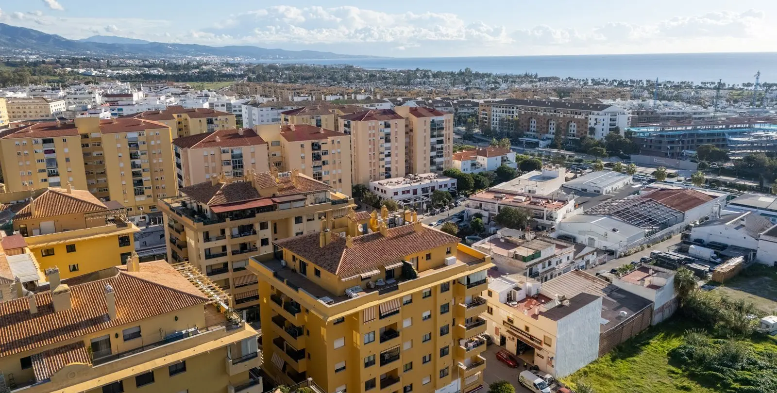 Venta de ático en San Pedro de Alcántara 24