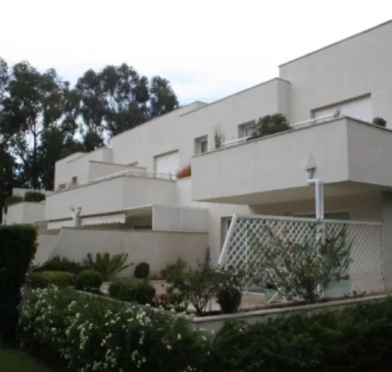 Sale of townhouse in Estepona
