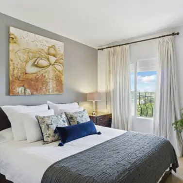 Продажа двухуровневого пентхауса в Nueva Andalucía