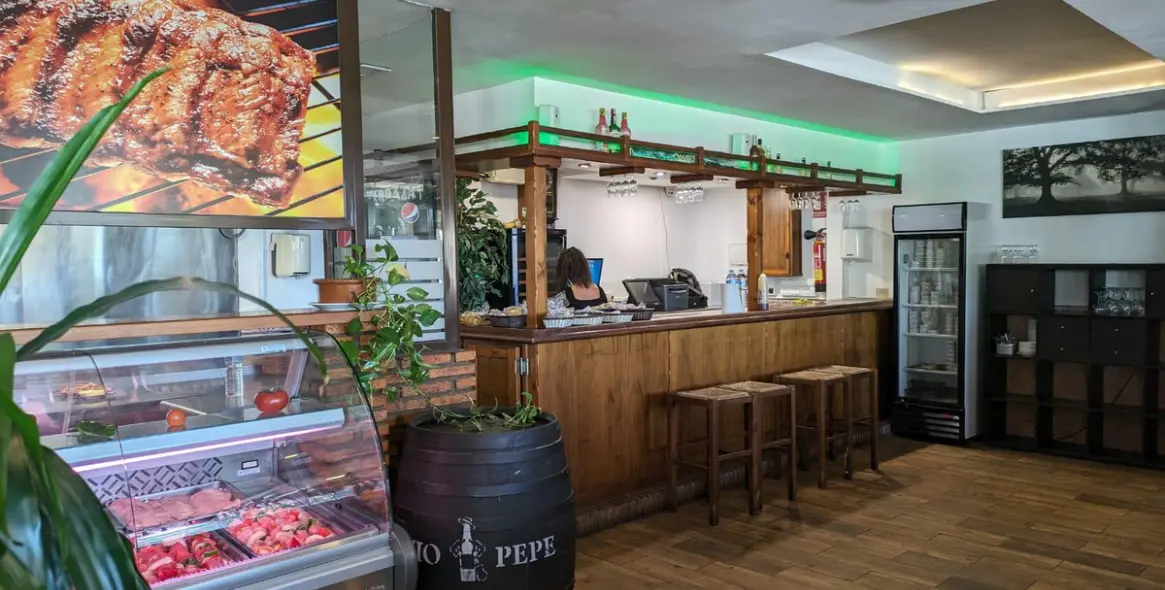 Продажа коммерческого помещения в El Pinillo 13