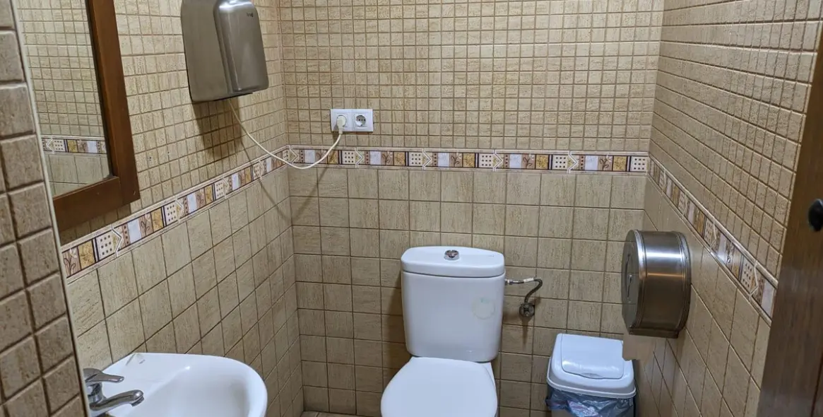 Продажа коммерческого помещения в El Pinillo 15