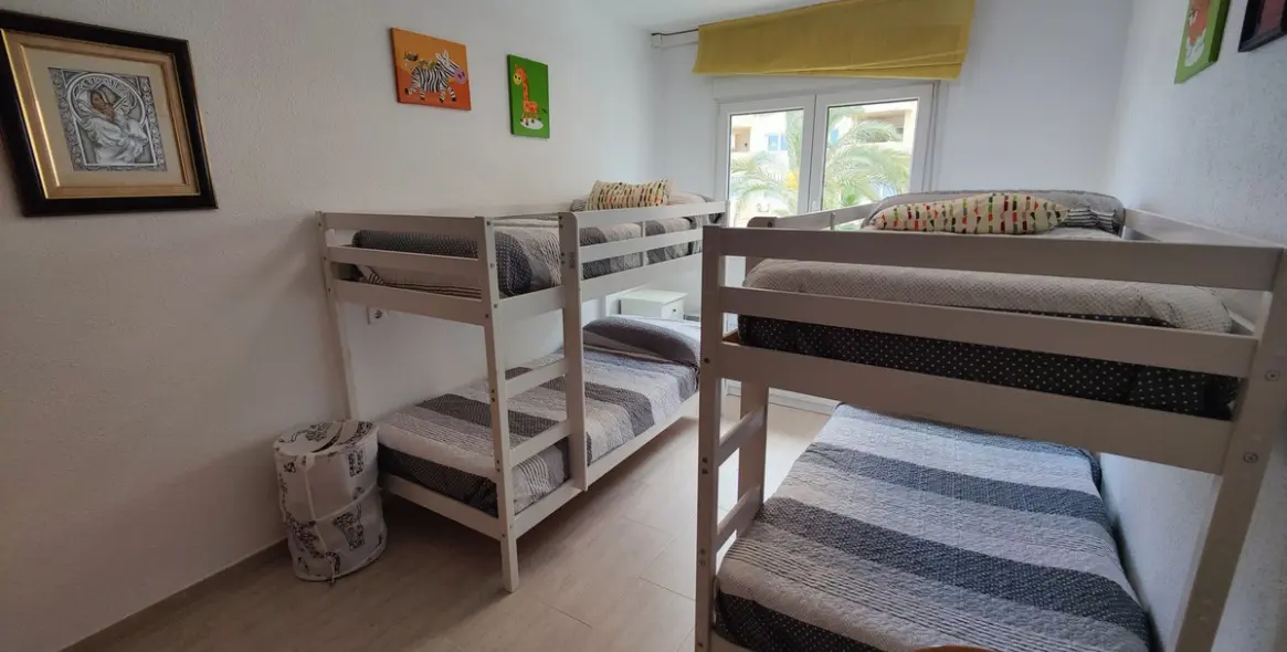 Продажа апартаментов на среднем этаже в Estepona 21