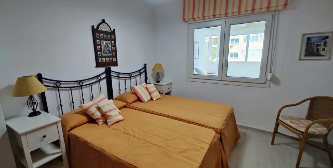 Продажа апартаментов на среднем этаже в Estepona 22