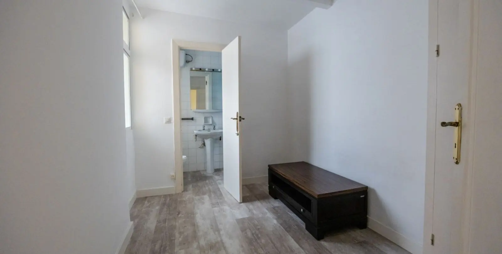 Venta de apartamento en planta media en Marbella 21