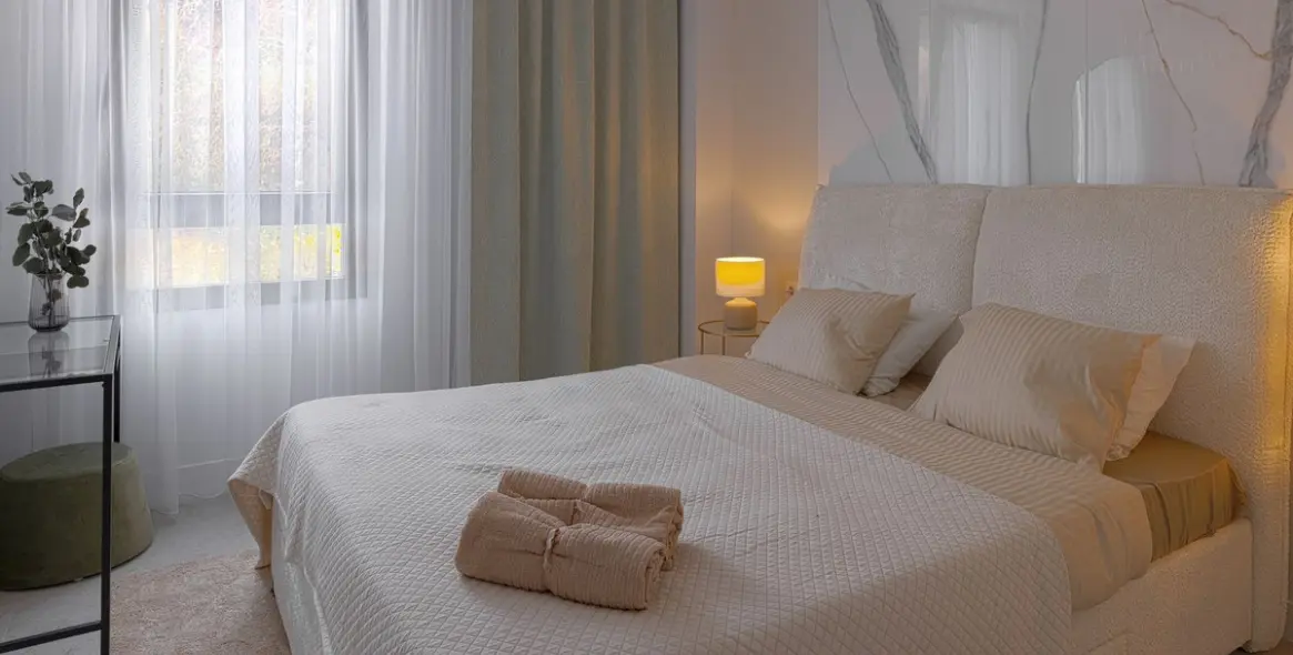 Sale of middle floor apartment in Estepona (district Estepona) 7