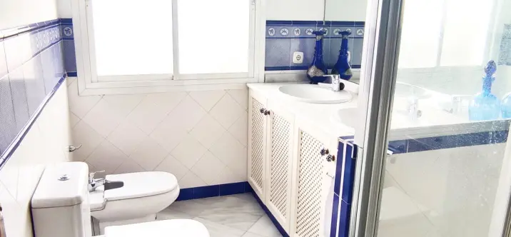 Продажа апартаментов на среднем этаже в Marbella 2