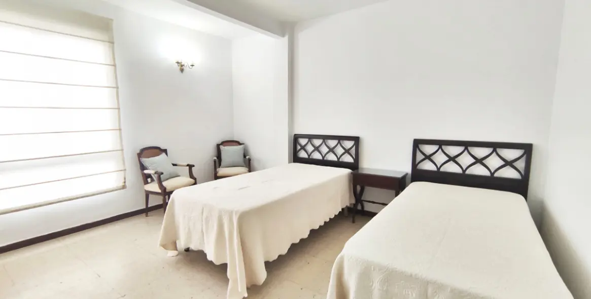 Sale of middle floor apartment in Marbella 6