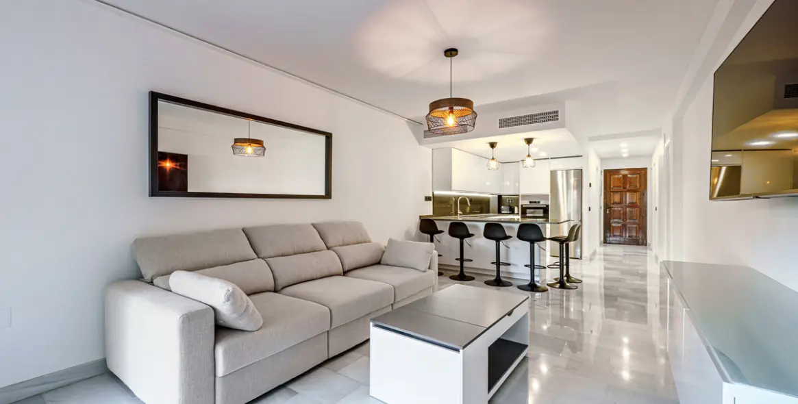 Sale of ground floor apartment in Sierra Blanca 5