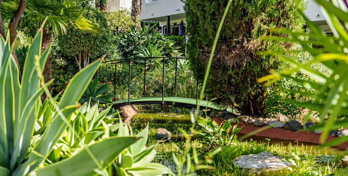 Продажа апартаментов на первом этаже в Sierra Blanca 21