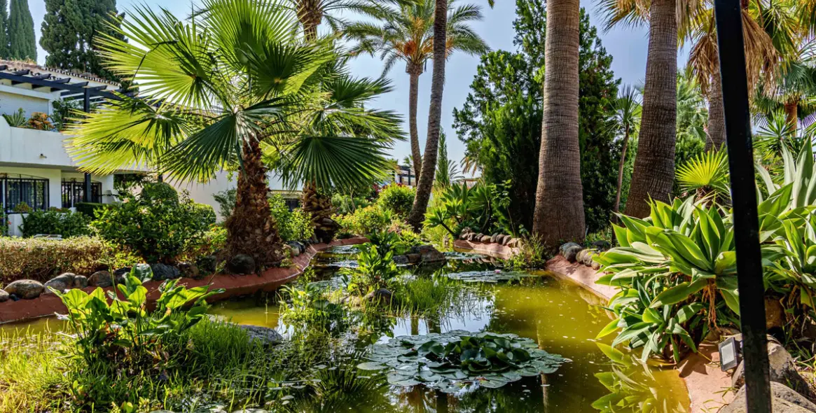 Продажа апартаментов на первом этаже в Sierra Blanca 22