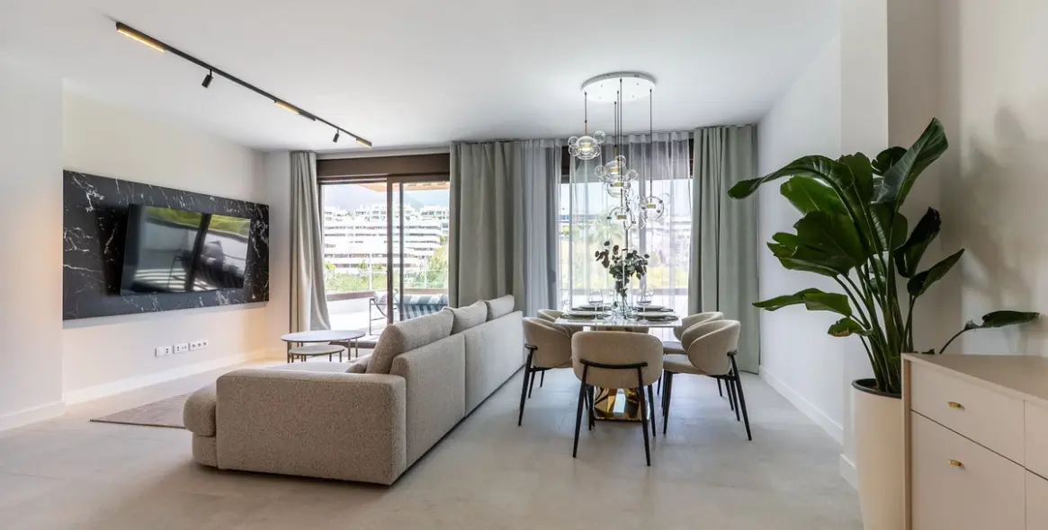 Sale of middle floor apartment in Estepona (district Estepona) 3