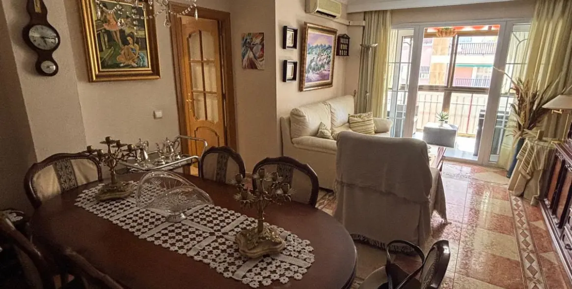 Продажа апартаментов на среднем этаже в Málaga 2