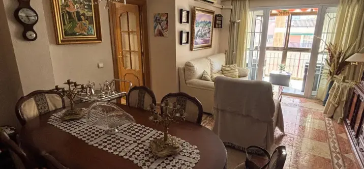 Venta de apartamento en planta media en Málaga 1