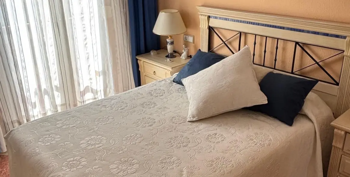 Продажа апартаментов на среднем этаже в Málaga 4