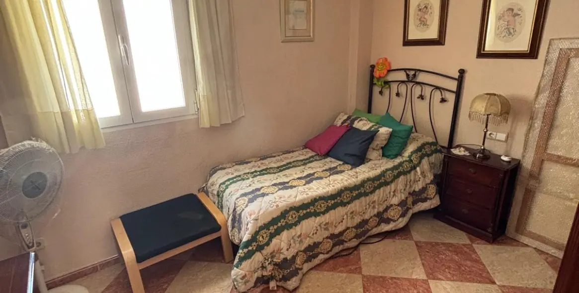 Продажа апартаментов на среднем этаже в Málaga 7