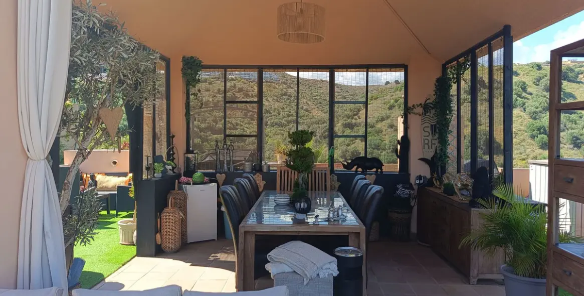 Продажа пентхауса в Calahonda 4