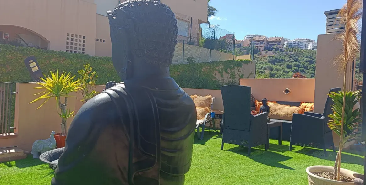 Продажа пентхауса в Calahonda 18