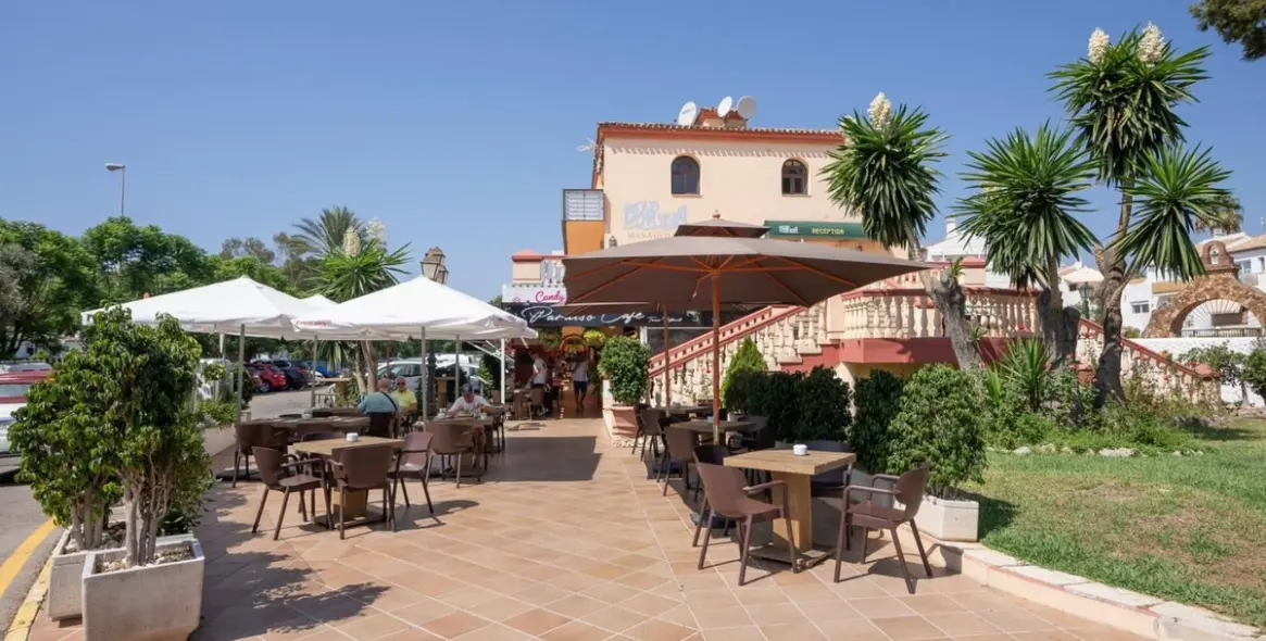 Sale of residential plot in El Paraiso 15