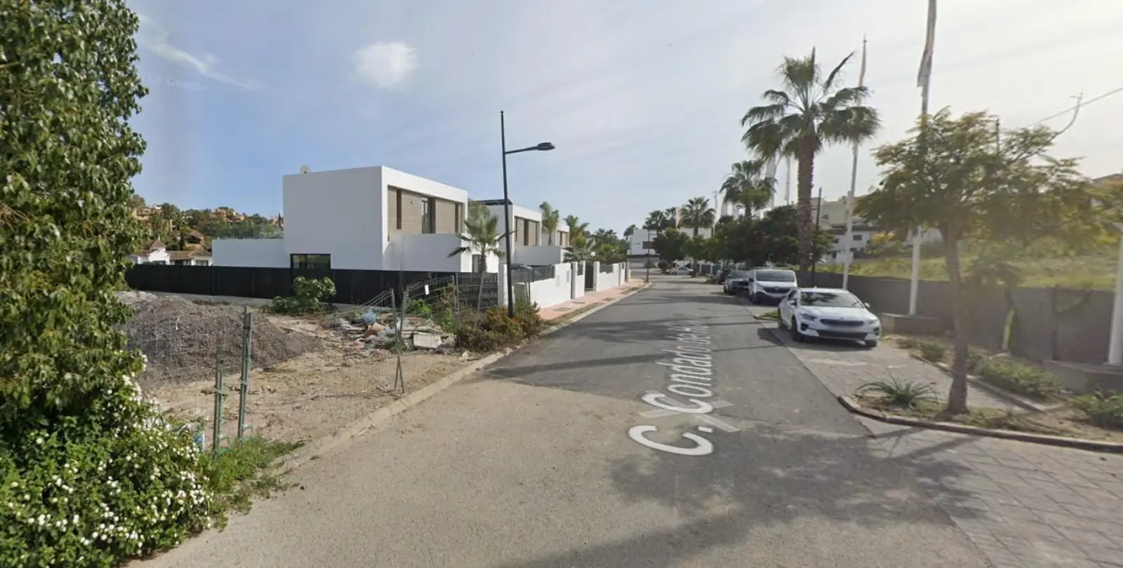 Продажа  жилого участка в El Paraiso 9