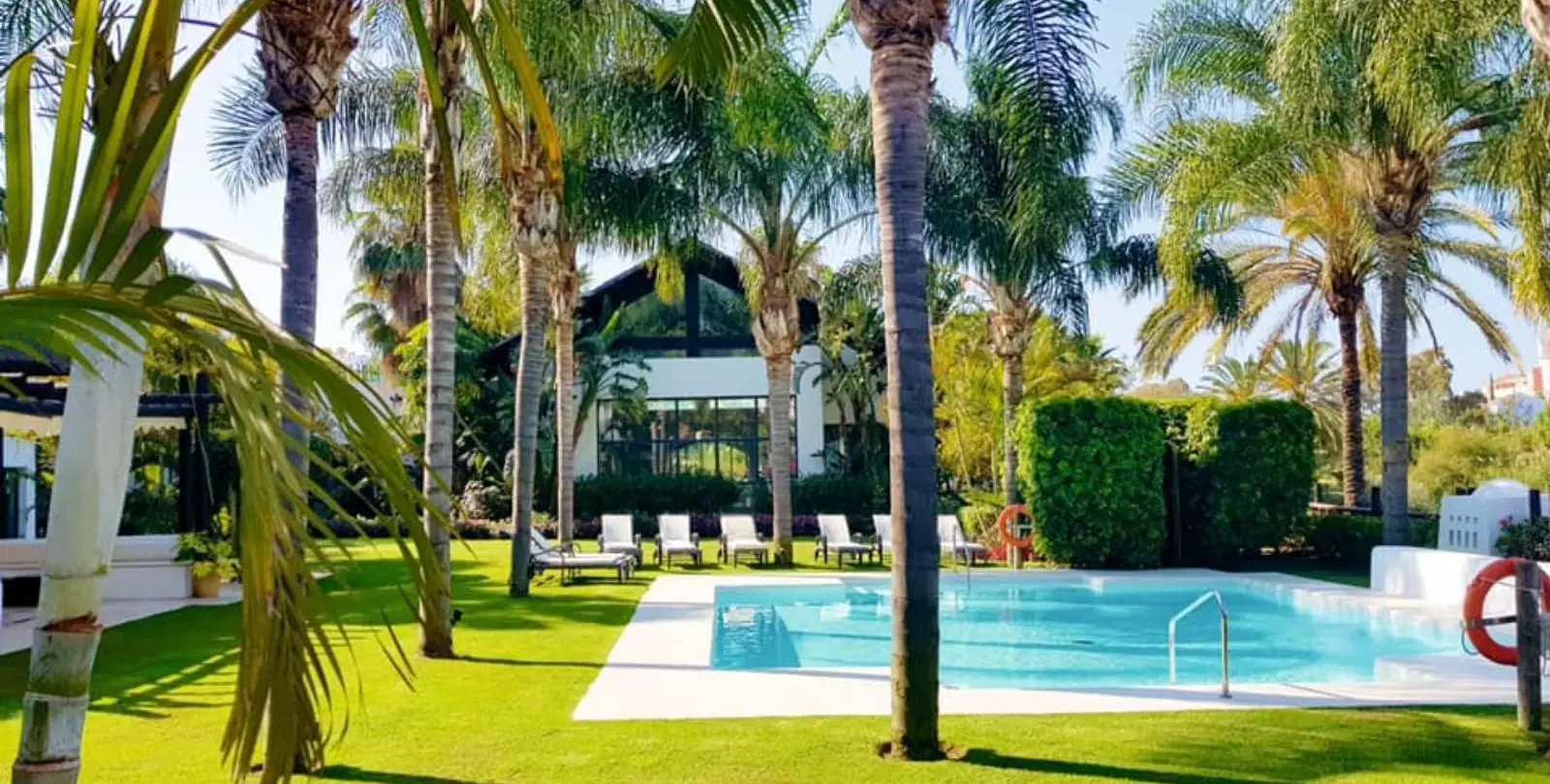 Продажа  жилого участка в El Paraiso 12