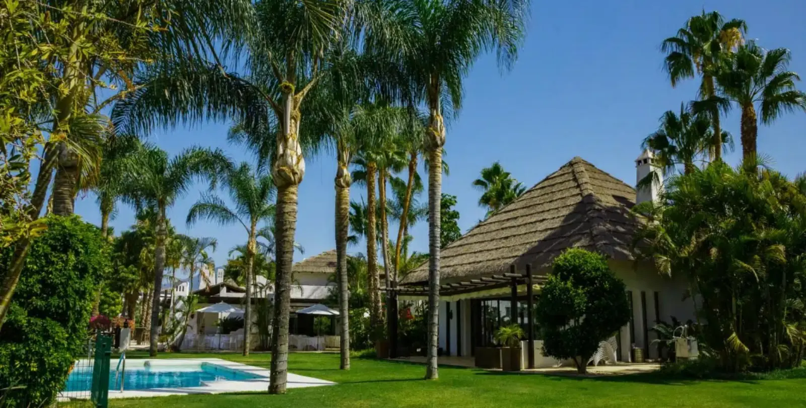 Продажа  жилого участка в El Paraiso 14