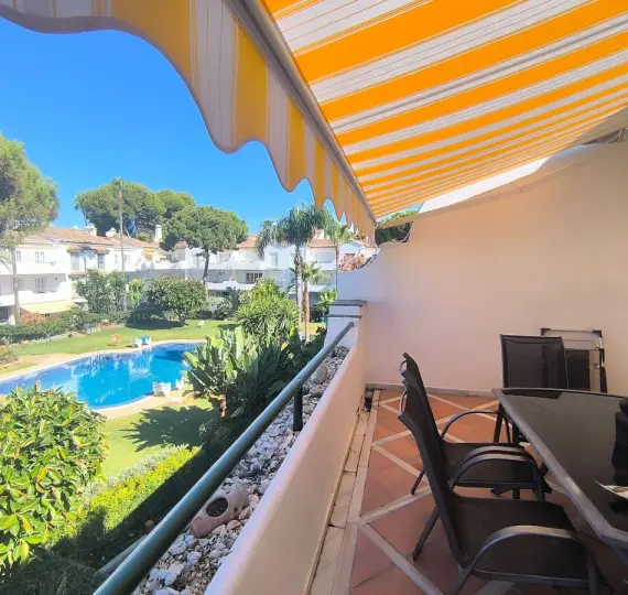 Long-term rent of middle floor apartment in El Presidente