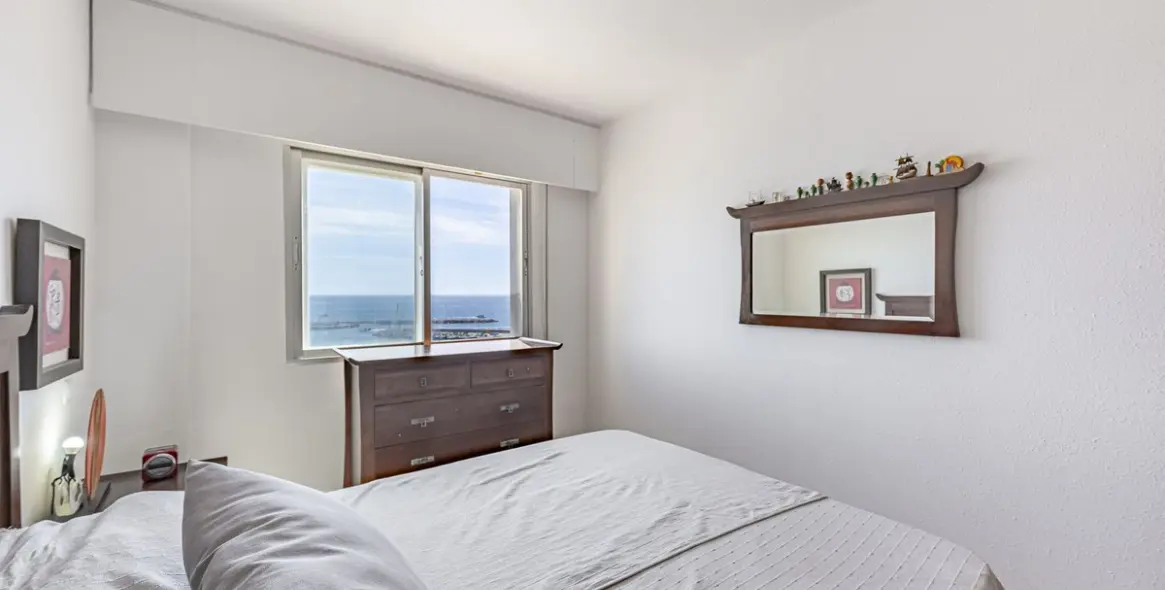 Продажа апартаментов на среднем этаже в Estepona 14