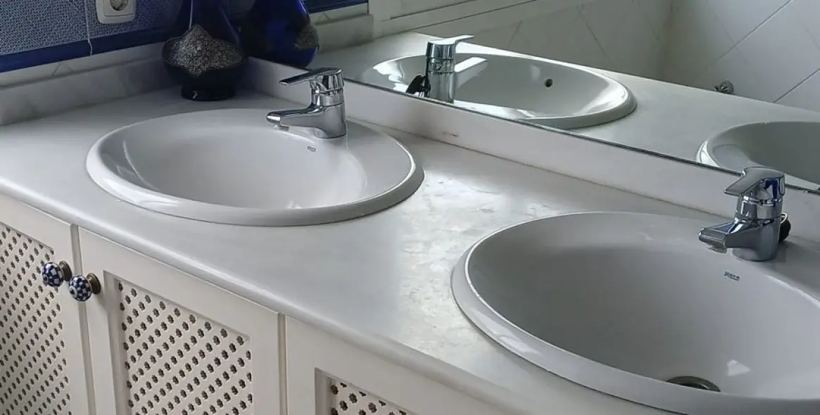 Sale of middle floor apartment in Marbella 10