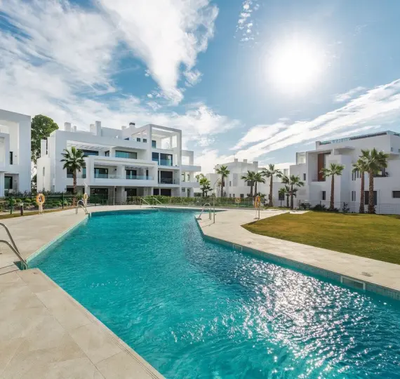 Продажа апартаментов на первом этаже в Atalaya