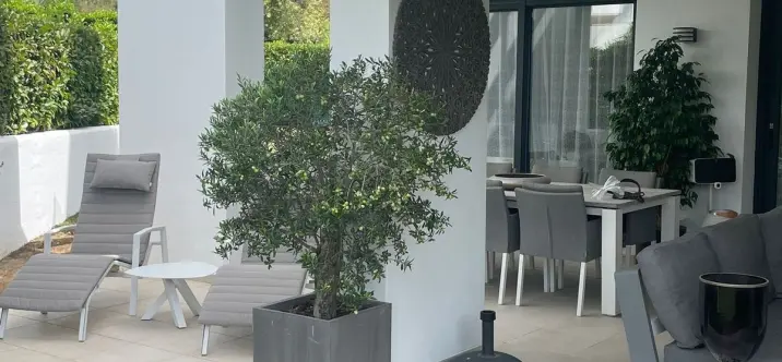 Продажа апартаментов на первом этаже в Atalaya 3