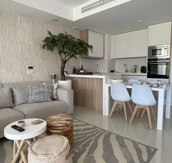 Продажа апартаментов на первом этаже в Atalaya