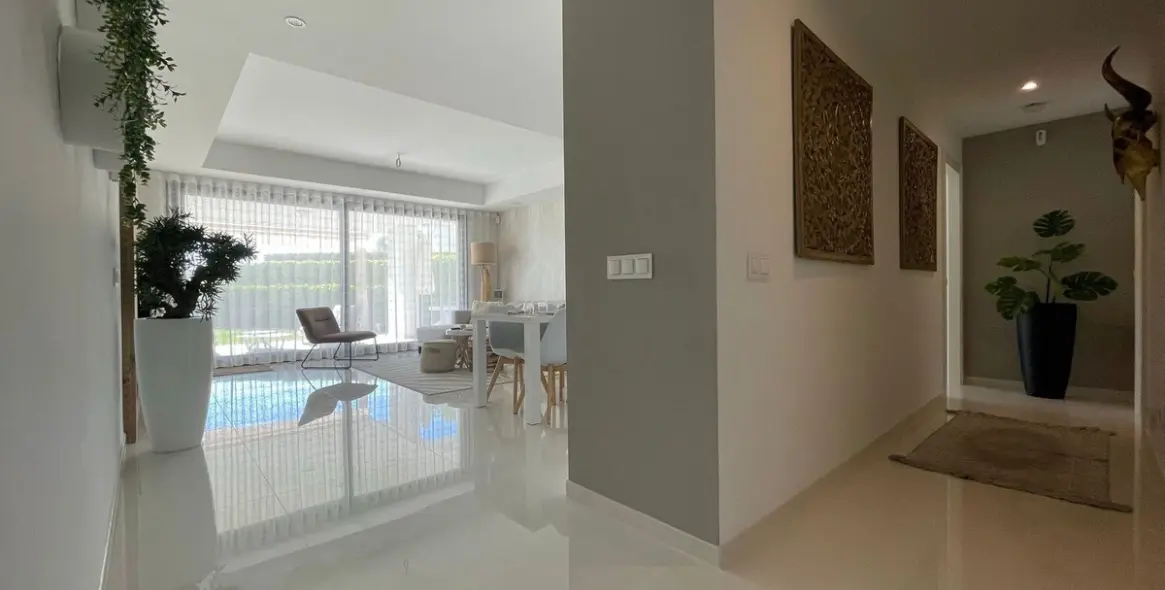 Продажа апартаментов на первом этаже в Atalaya 7