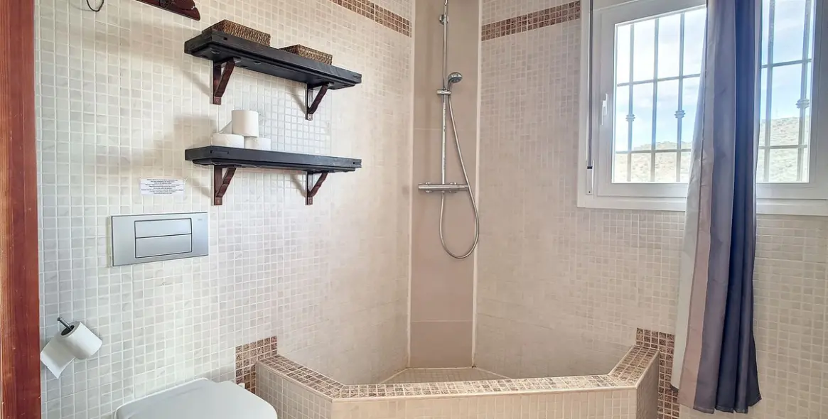 Venta de villa independiente en Arenas 23