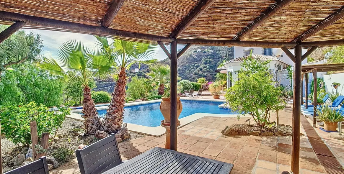 Venta de villa independiente en Arenas 38