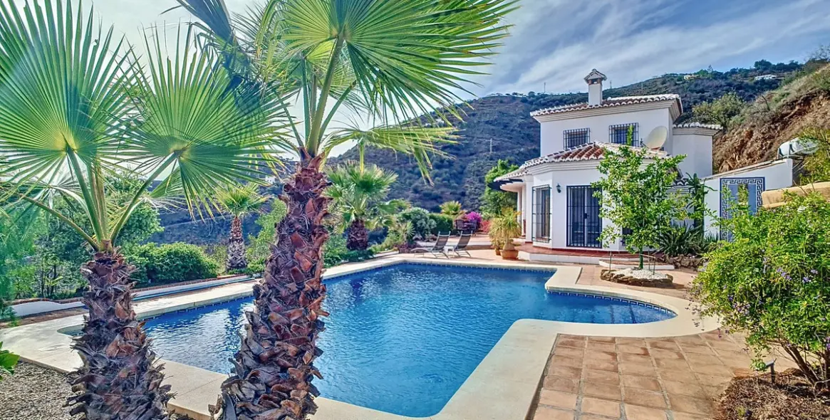 Venta de villa independiente en Arenas 39