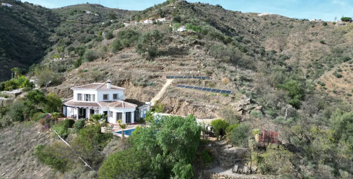 Venta de villa independiente en Arenas 49