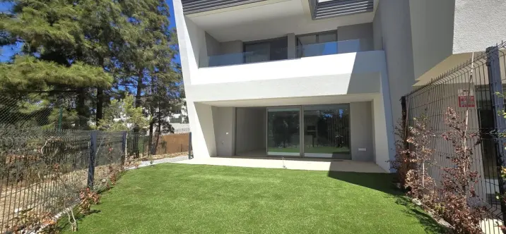 Venta de casa pareada en El Chaparral 1